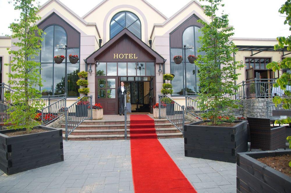 Four Seasons Hotel & Leisure Club Monaghan Exterior foto
